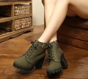 Lucia Hernandez | Dames Martin boots met gesp en dikke hak