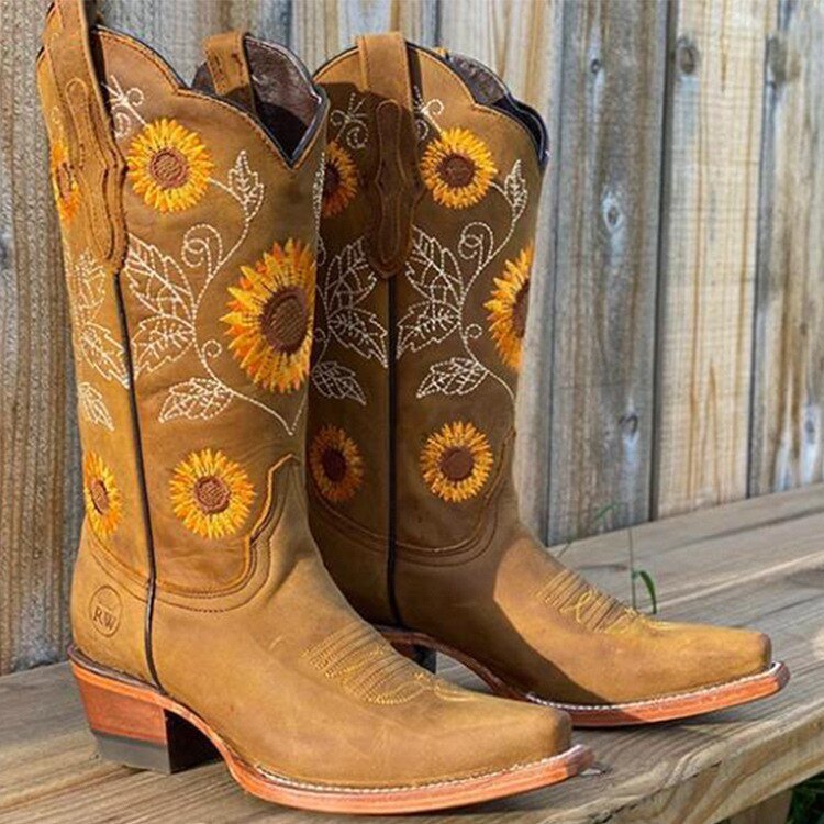 Fenna Hendrickx | Bohemian Style Boots