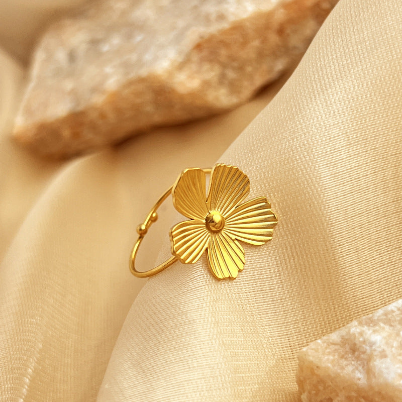 Adriana Moretti | Cœur d’Acier Luxe Hartvormige Ring