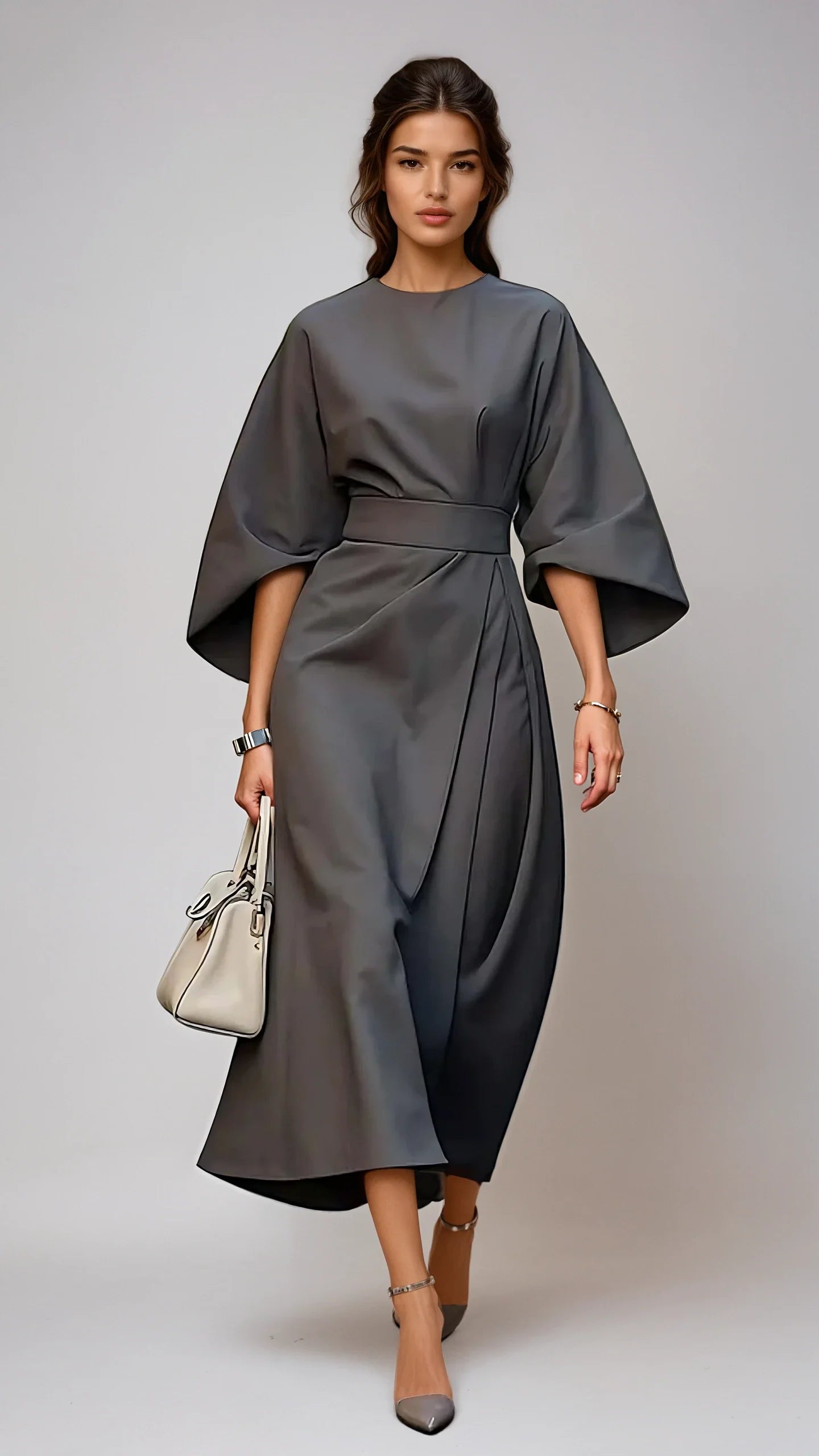 Amélie Vercourt | Elegante Damesjurk met Lantaarnmouwen en Ceintuur