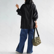 Belinda Yoriz | Zwarte Losvallende Blouse van Polyester