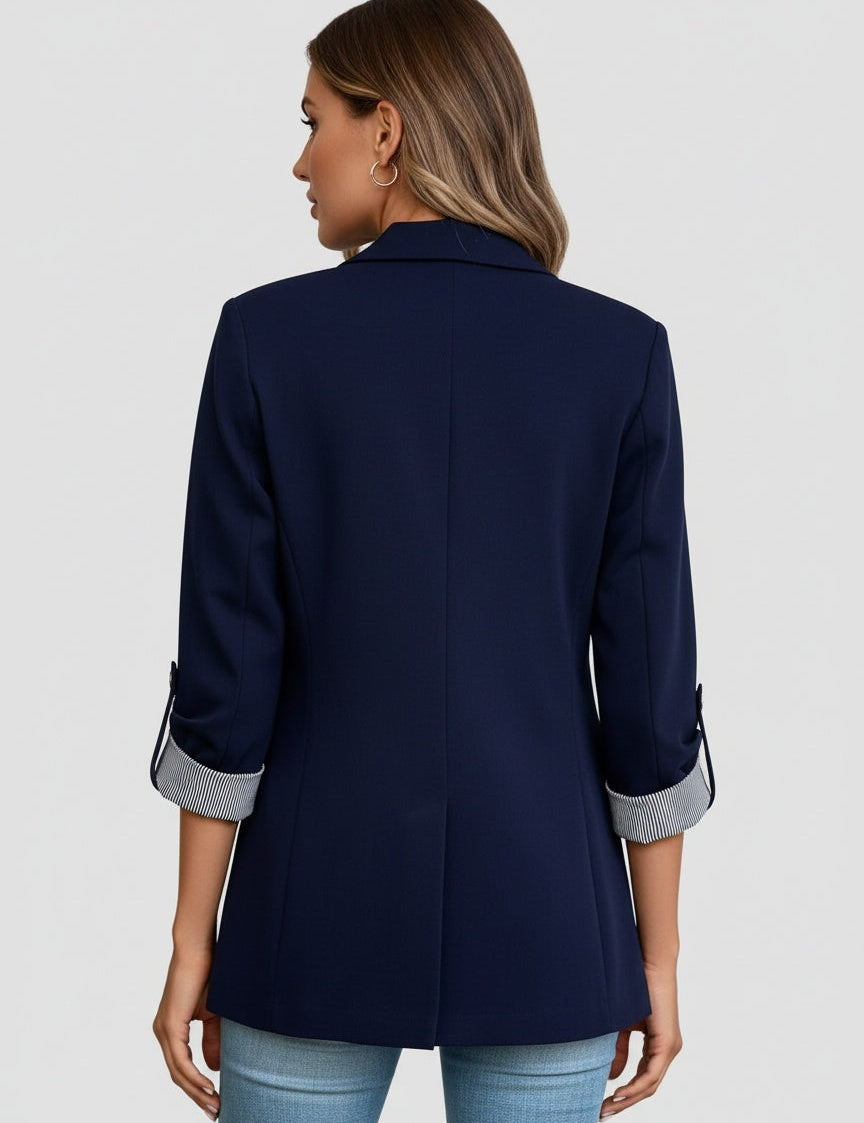 Dames_Blazer_Tijdloze_Elegant_met_Modern_Karakter_blauw_acheter.jpg