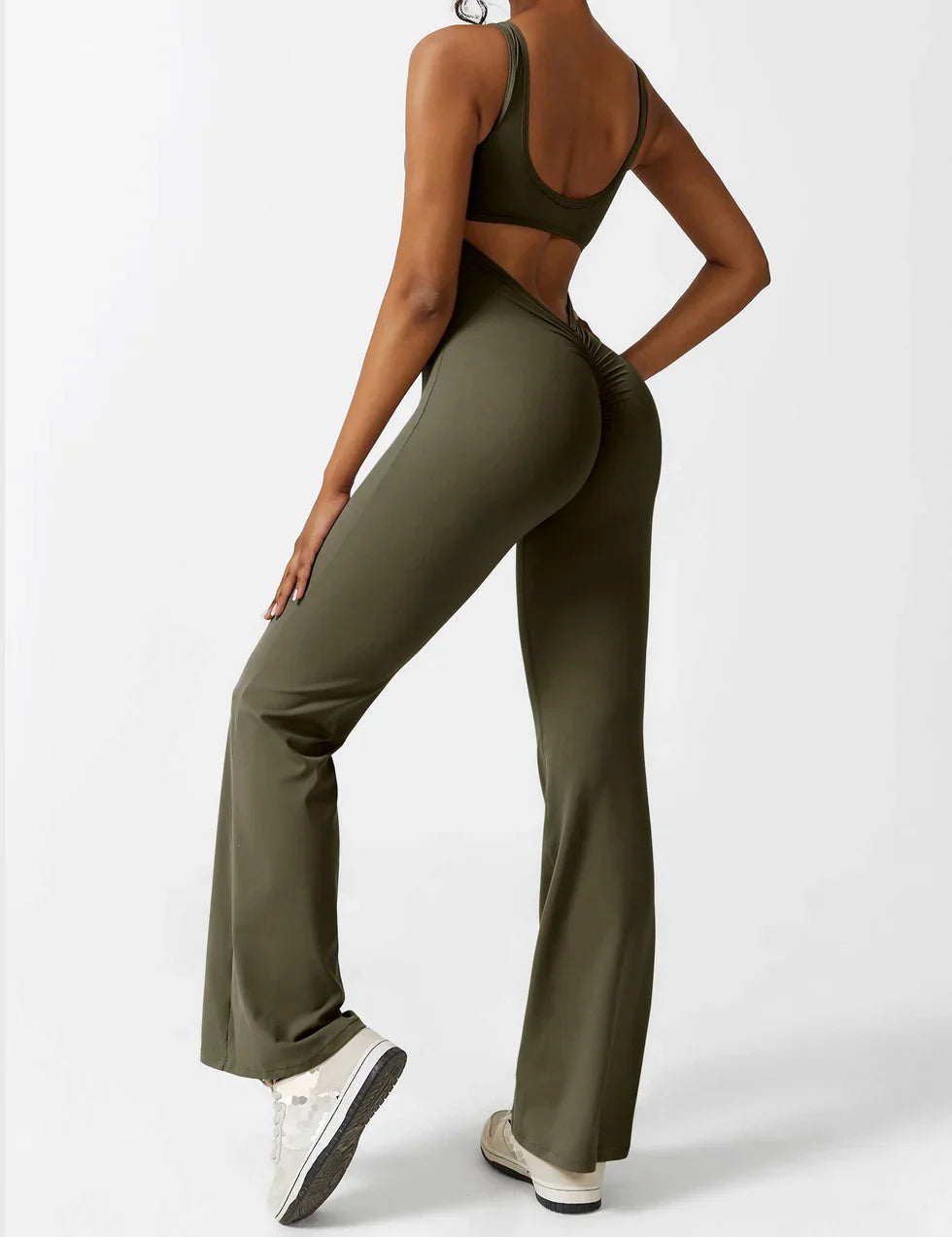 Noor Verfijnd | Flared V-Back Jumpsuit met Shaping Effect