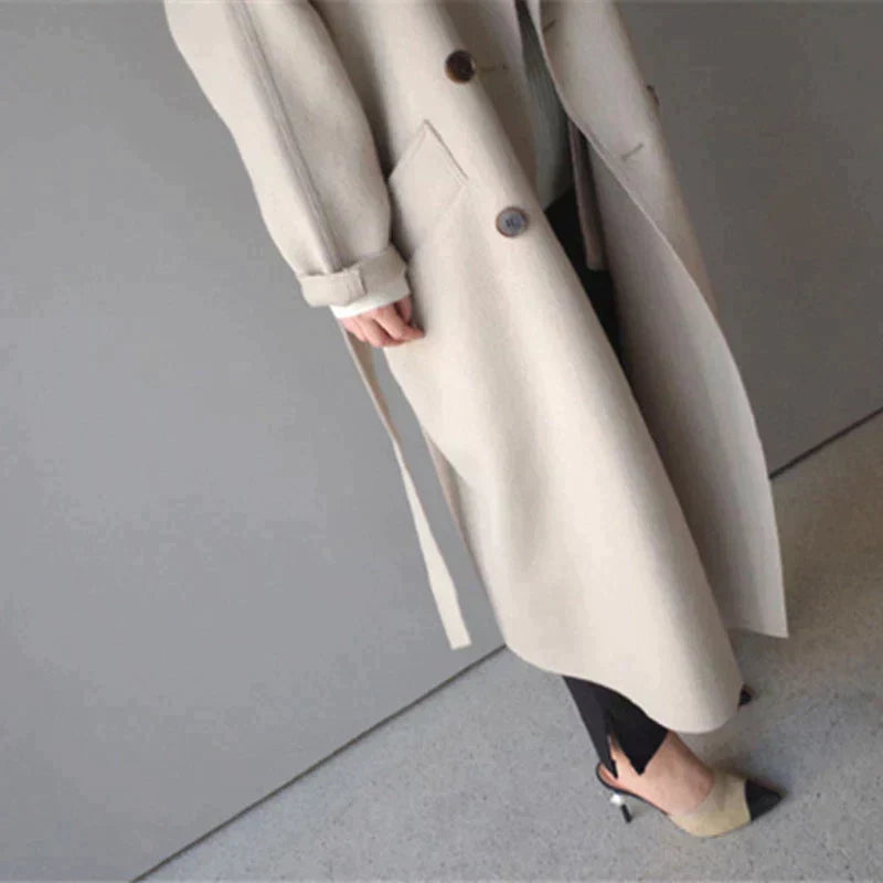 Isabelle Fournier | Lange Dames Trenchcoat