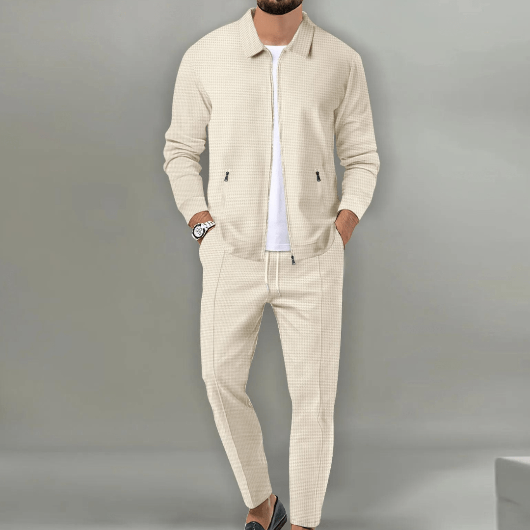 Matthias_Moreau_Luxe_Heren_Trainingspak_met_Moderne_Pasvorm_Beige.png