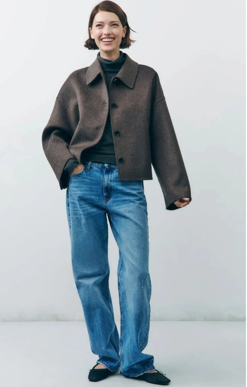 Kharla Montreux | Luxe Oversized Dames Winterjas – met warme voering en moderne pasvorm