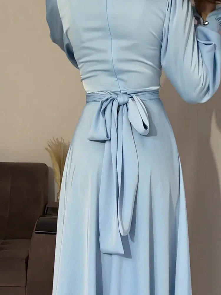 Seraphina Moreau | Satijnen Feestjurk in Smaragdgroen – Perfect voor Kerst & Oud & Nieuw