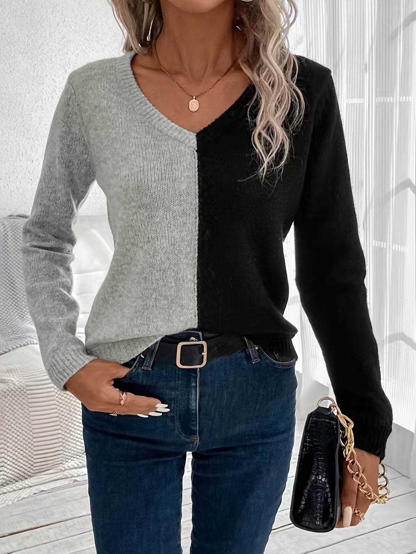 Noa Ortega | Elegant V-hals Trui met Lange Mouwen