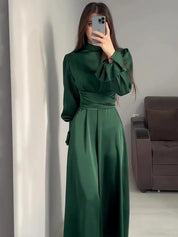 Seraphina Moreau | Satijnen Feestjurk in Smaragdgroen – Perfect voor Kerst & Oud & Nieuw