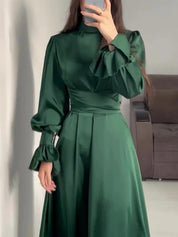 Seraphina Moreau | Satijnen Feestjurk in Smaragdgroen – Perfect voor Kerst & Oud & Nieuw