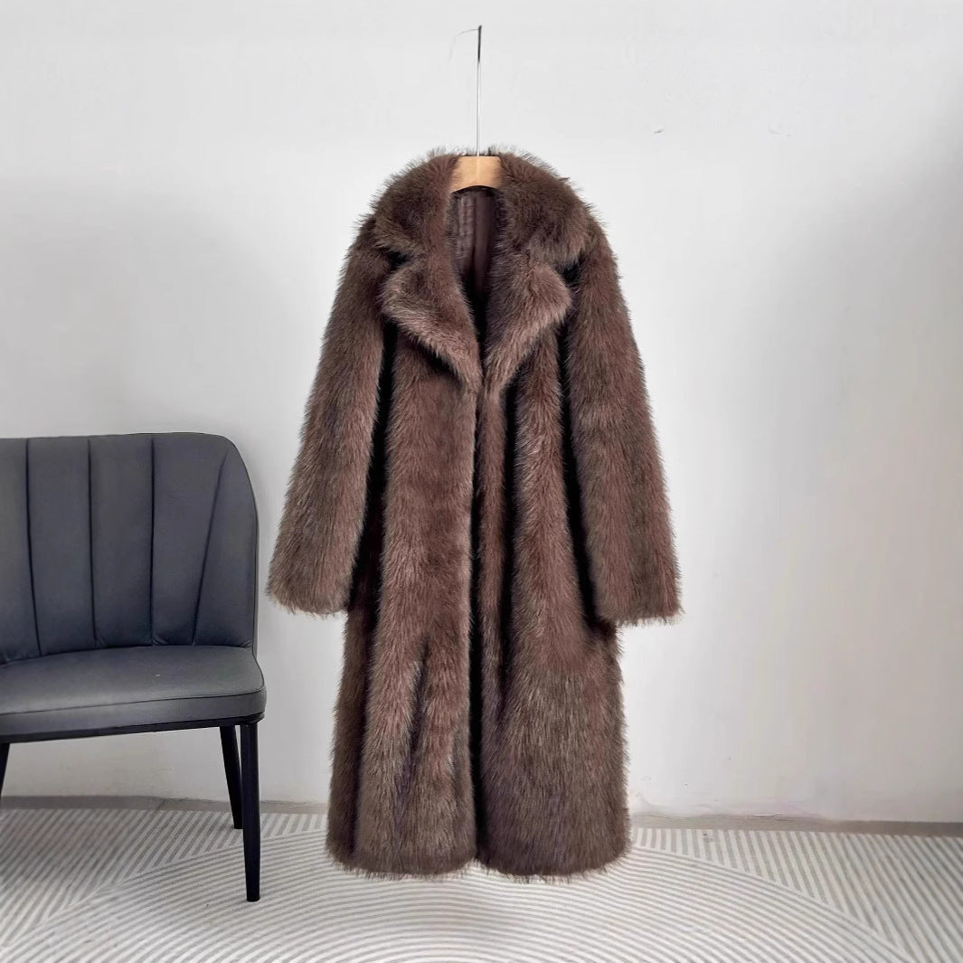Élodie Blanche | Luxe Faux Fur Jacket met Structuurmouwen