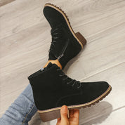 Luca Herrera | Dames suède Martin boots met middelhoge hak